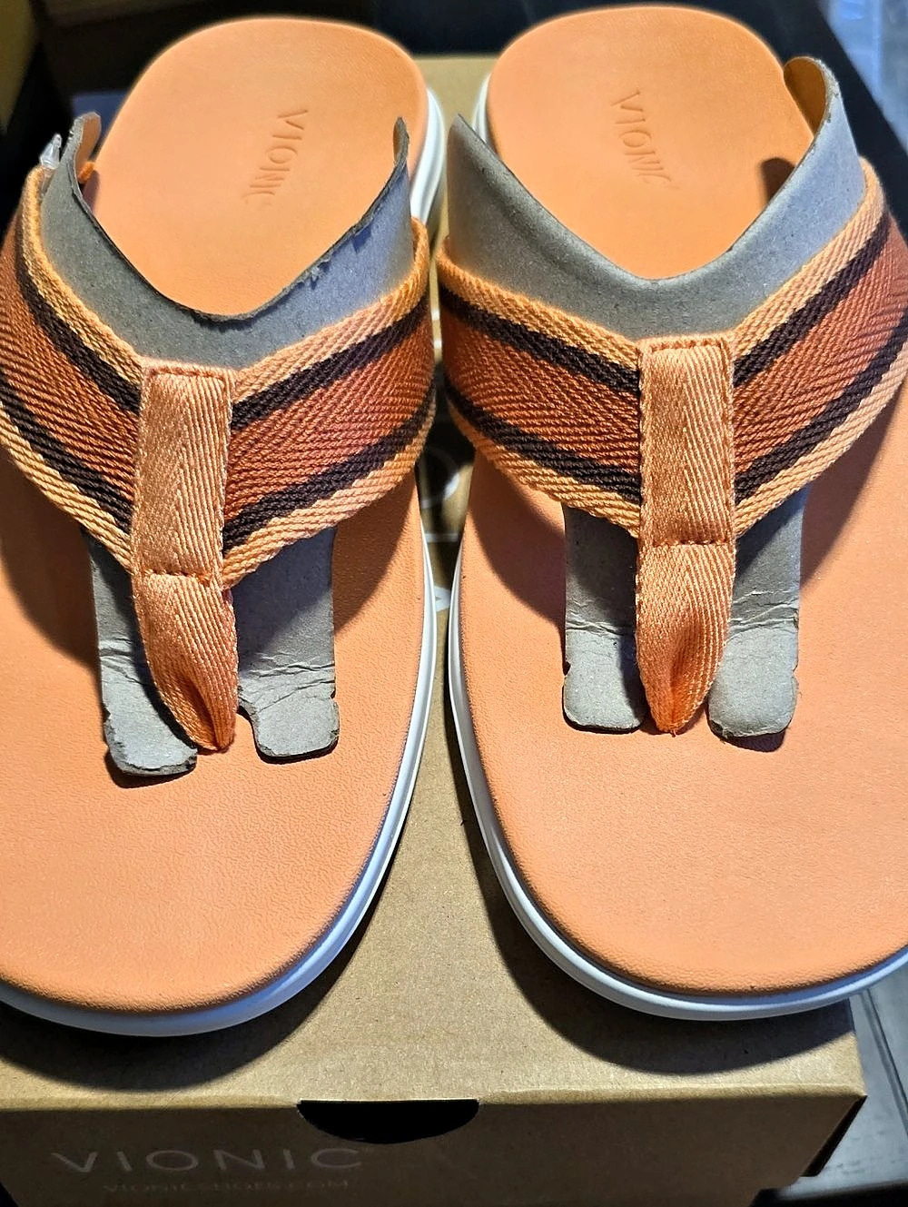 Vionic Indigo Nylon Toe Post Sandal Shell Coral Orange Multi NIB